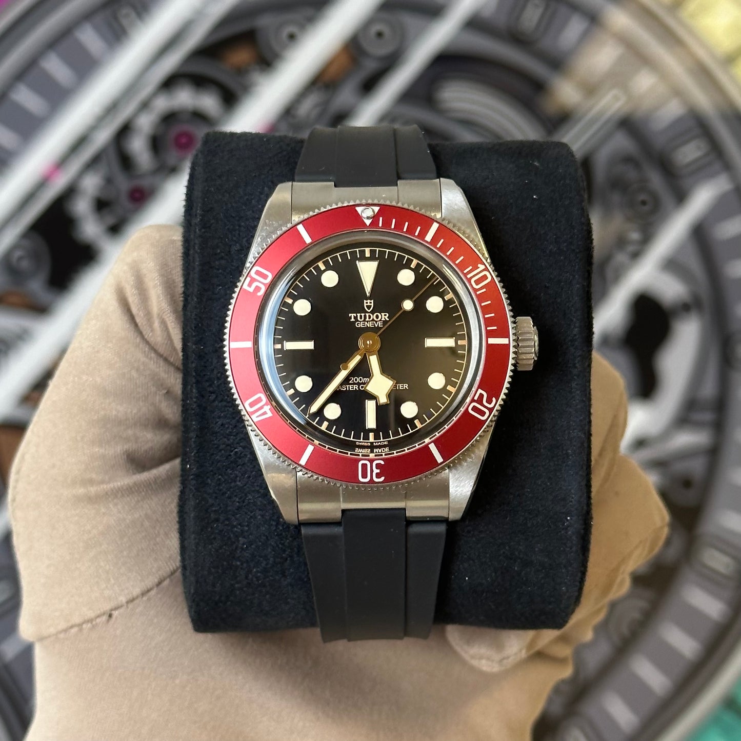 Tudor Black Bay Red Rubber 7941A1A0RU