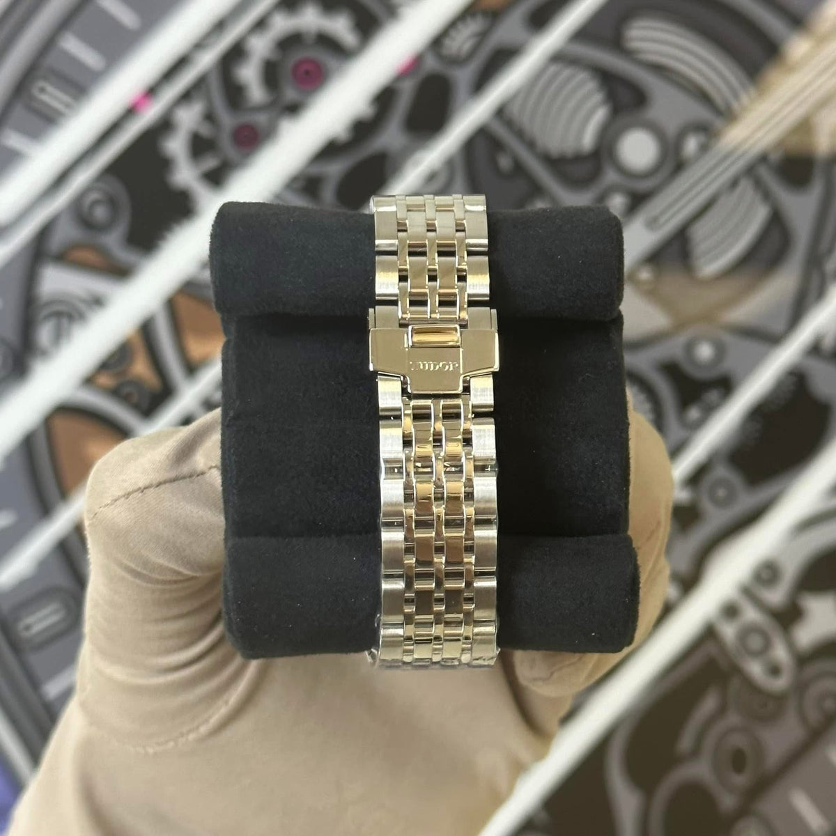 NEW Tudor 1926 91450