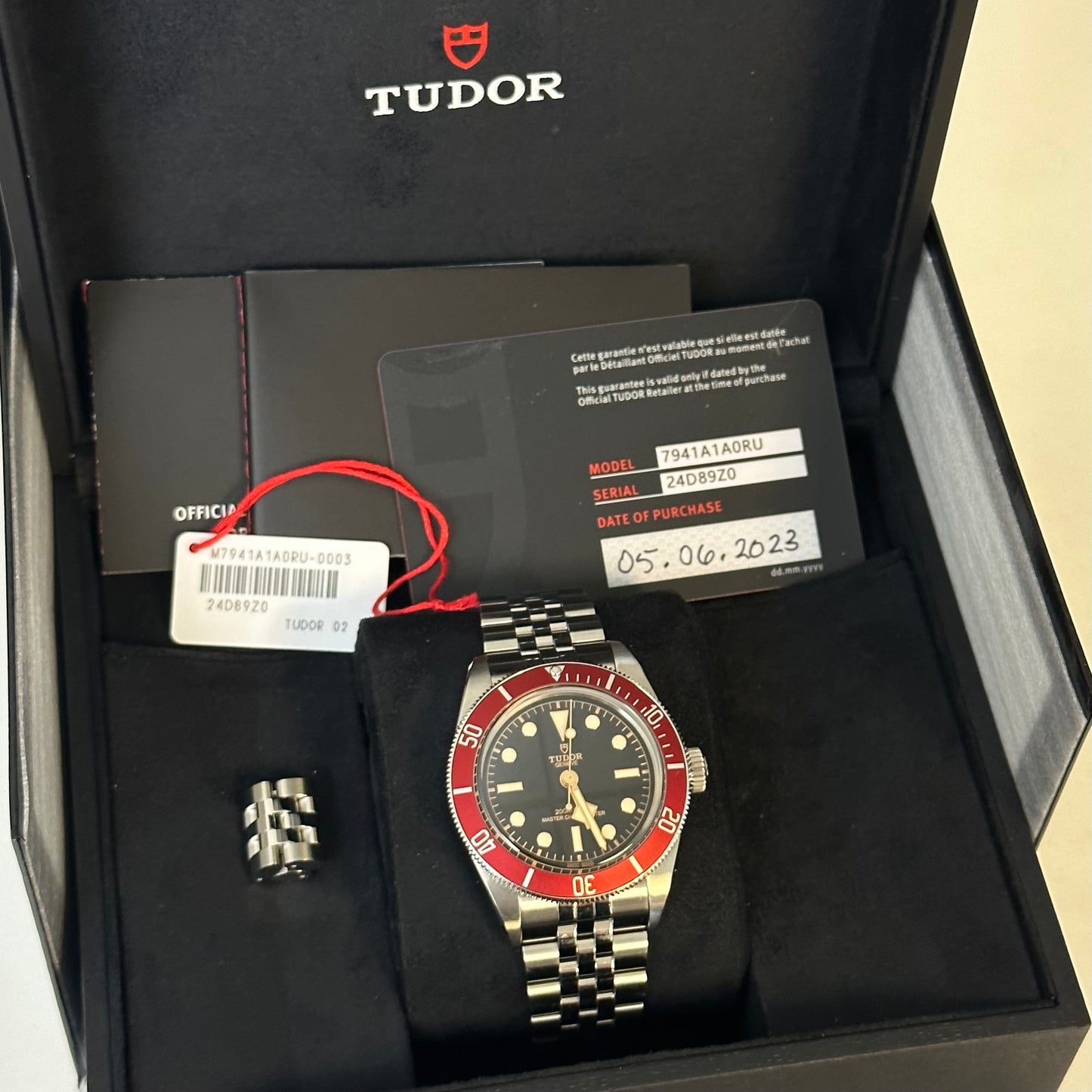 Tudor Black Bay Red - Jubilee