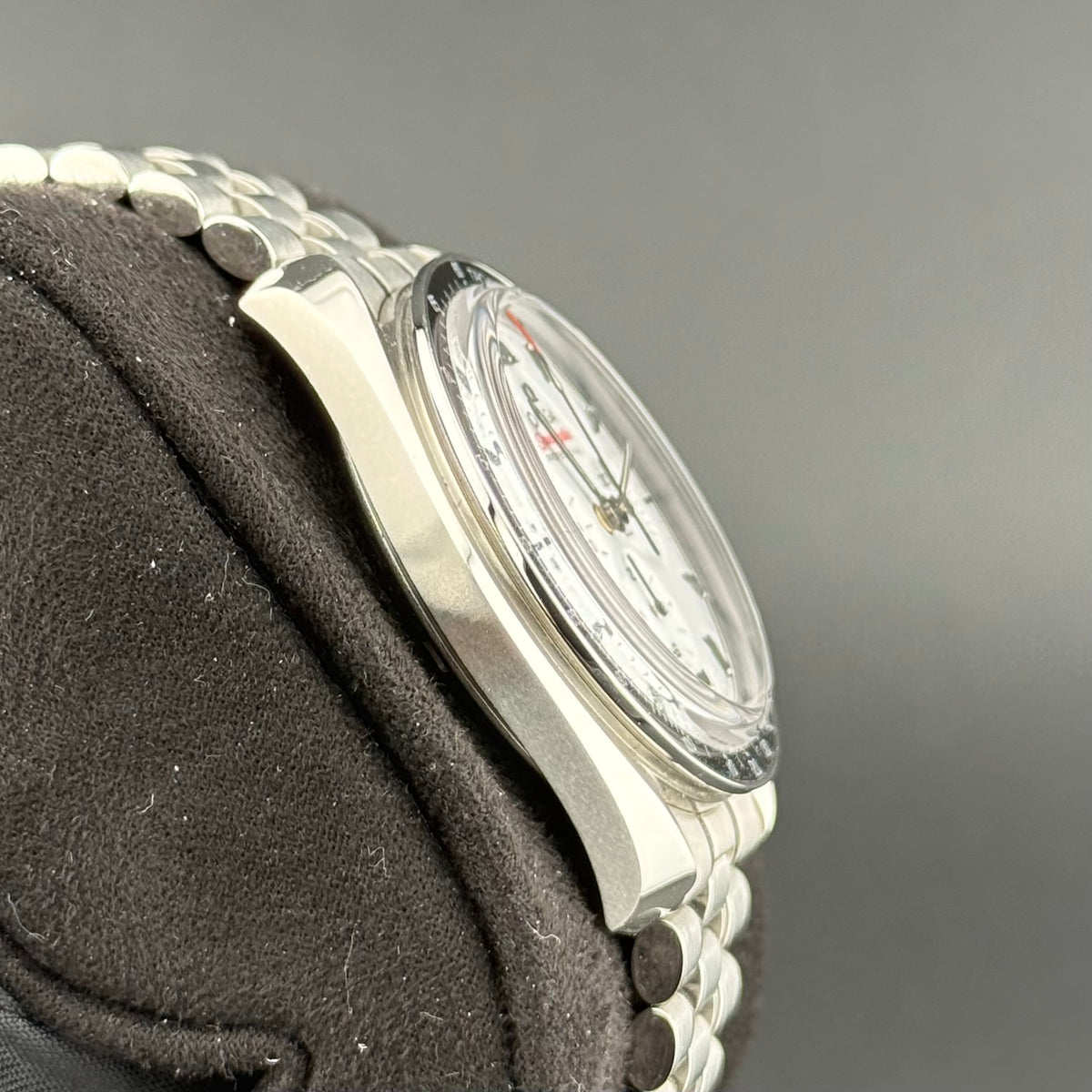 Omega Speedmaster Moonwatch Professional White 310.30.42.50.04.001