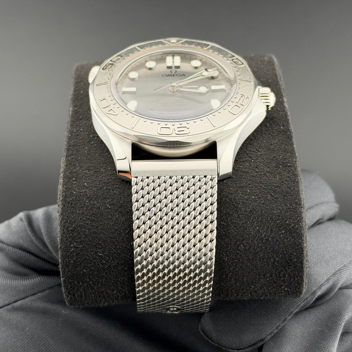 NEW Omega Seamaster Diver 300m 210.30.42.20.06.002