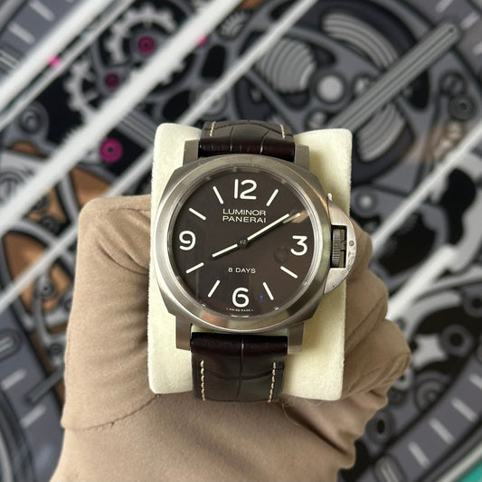 Panerai Titanium Luminor Base PAM00562