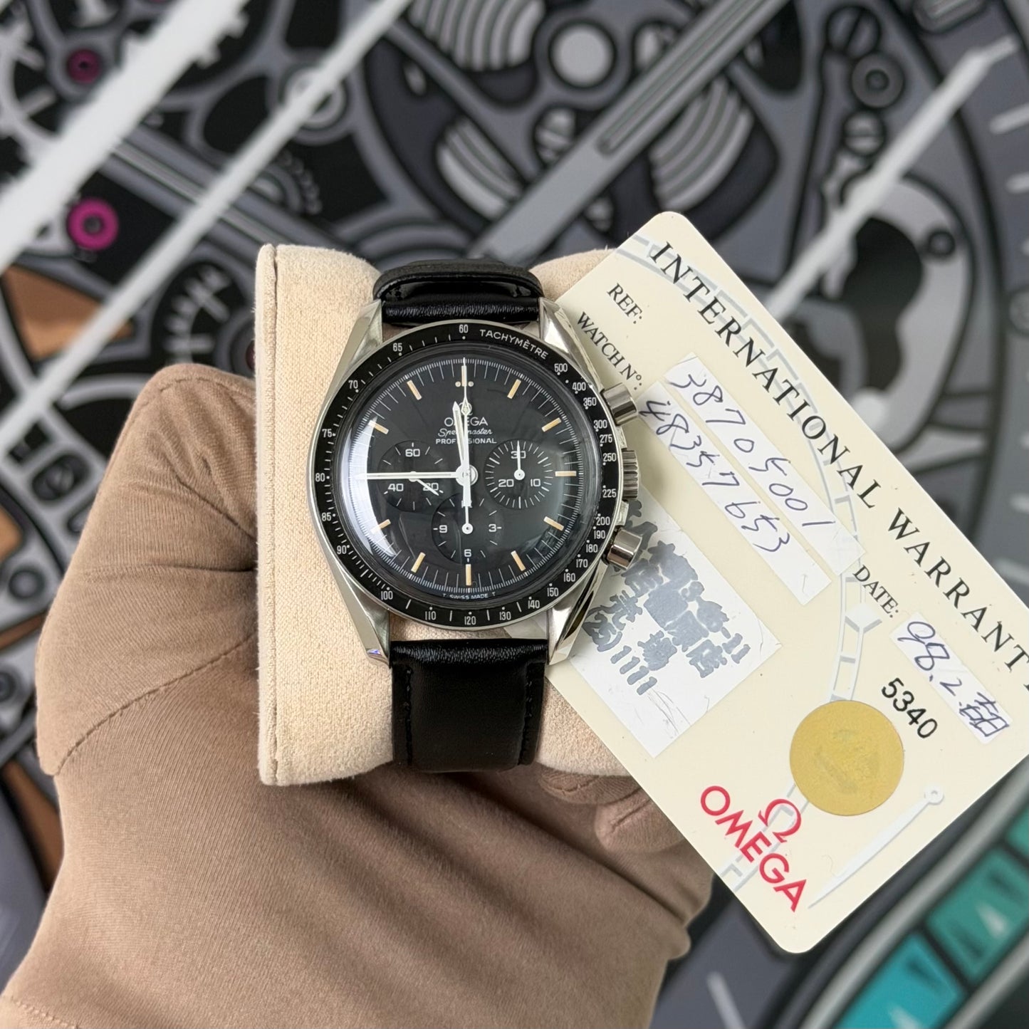 Omega Speedmaster Moonwatch Chronograph 3870.50.01