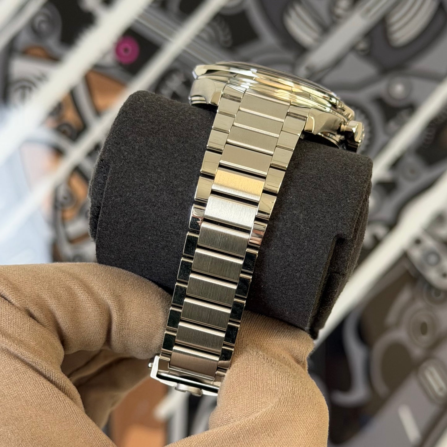 Omega FOIS Speedmaster 310.30.40.50.06.001 (2024)