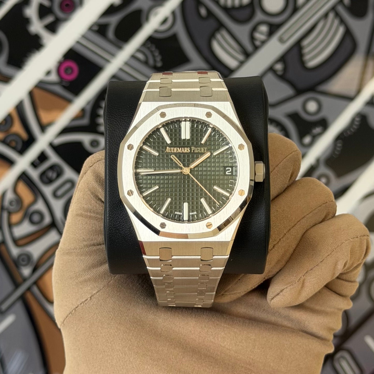 Audemars Piguet Royal Oak 41 Green 15510ST.OO.1320ST.09