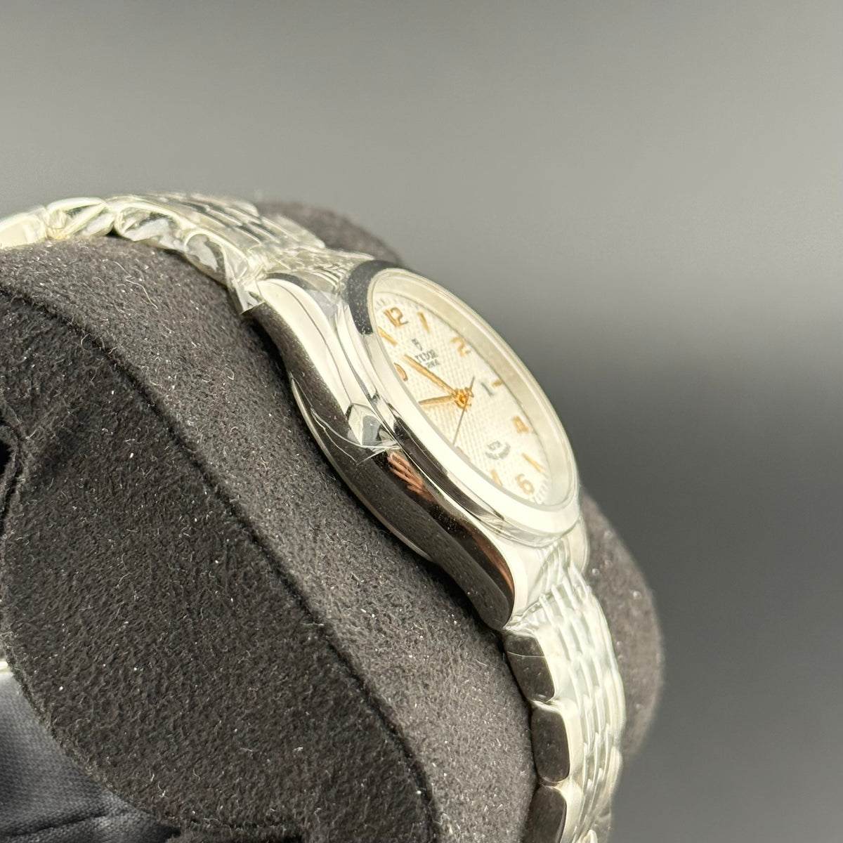 NEW Tudor 1926 28mm 91350