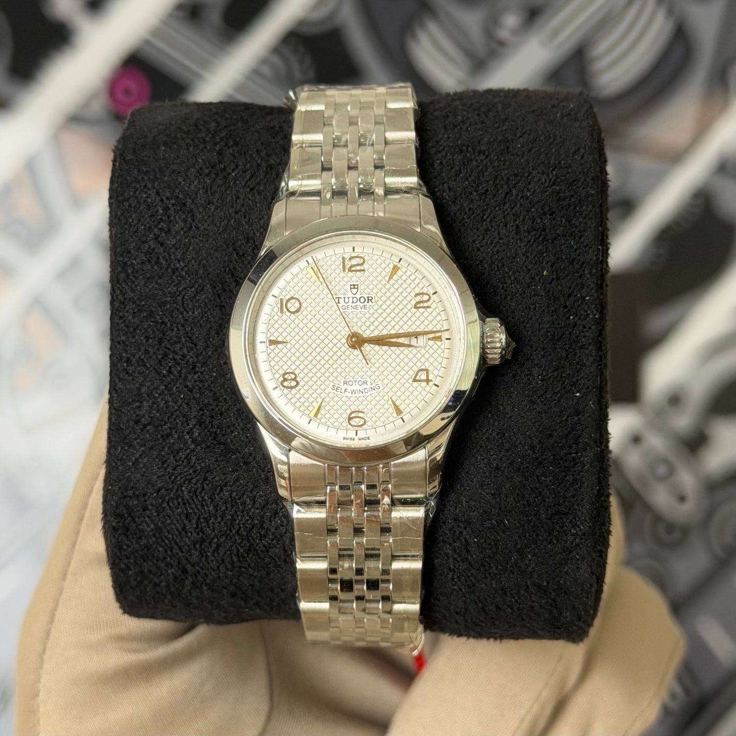 NEW Tudor 1926 91350