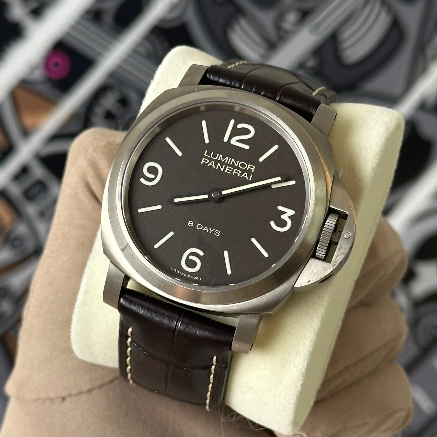 Panerai Titanium Luminor Base PAM00562