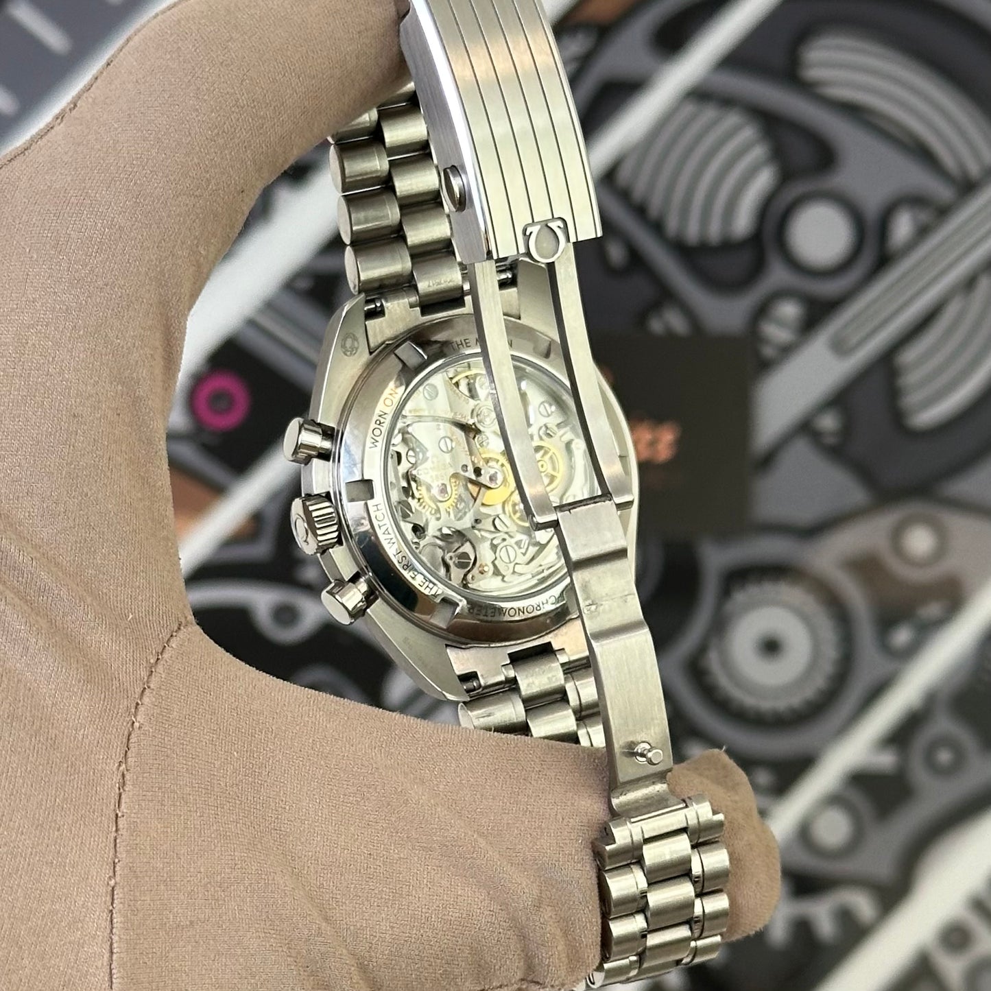 Omega Moonwatch Speedmaster White Dial 310.30.42.50.04.001