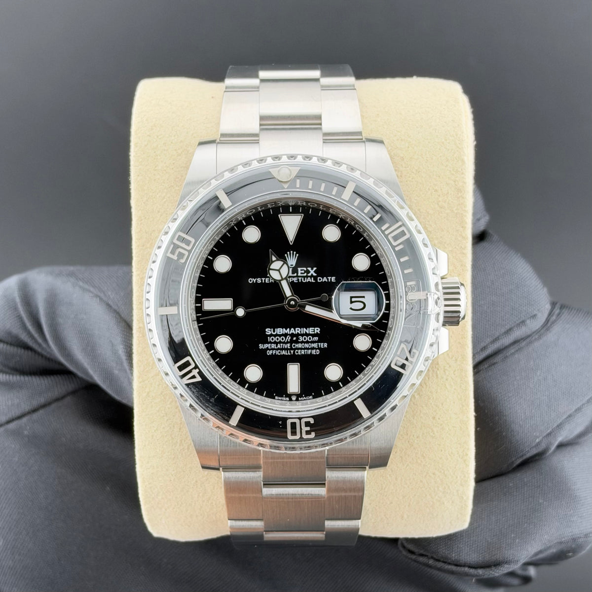 NEW Rolex Submariner Date 126610LN