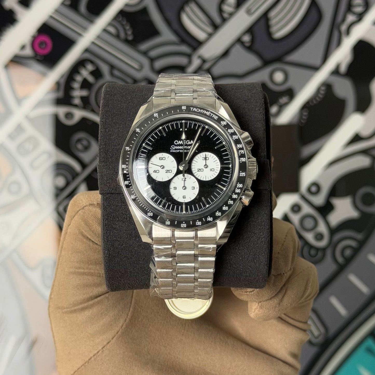 NEW Omega Speedmaster Moonwatch Black Dial 310.30.42.50.01.004