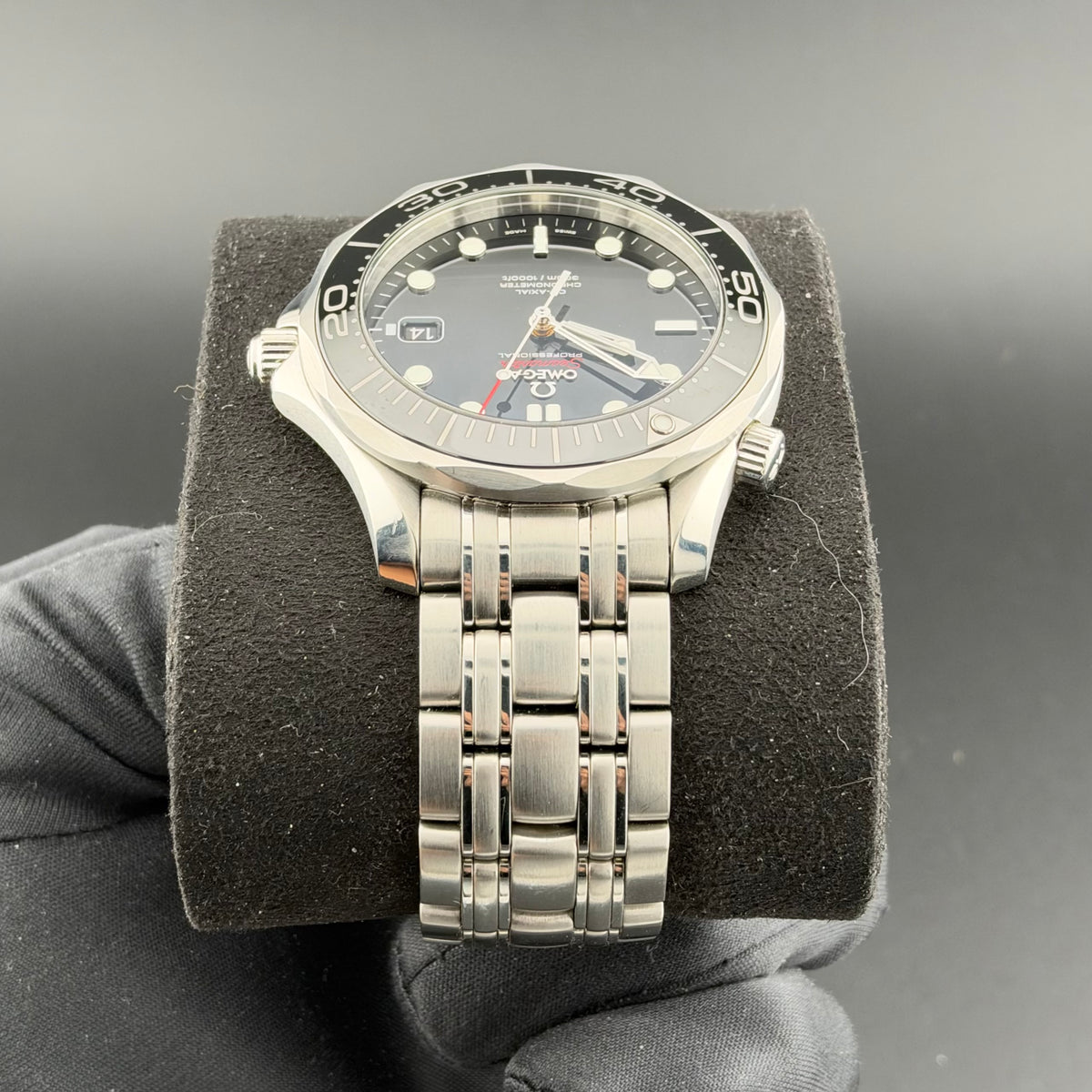 Omega Seamaster Diver 300m Black No Wave 212.30.41.20.01.003