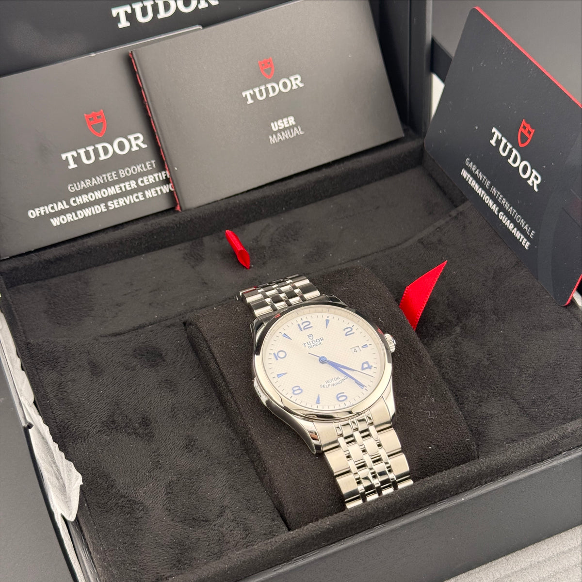 NEW Tudor 1926 39mm 91550