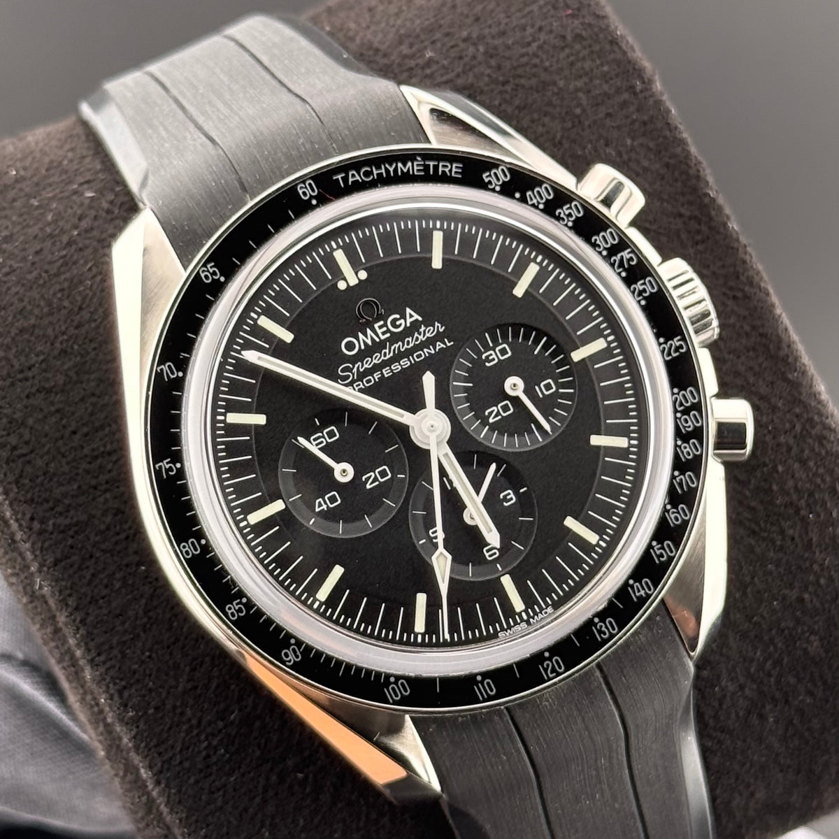 Omega Speedmaster Professional Moonwatch Sapphire Sandwich 310.30.42.50.01.002