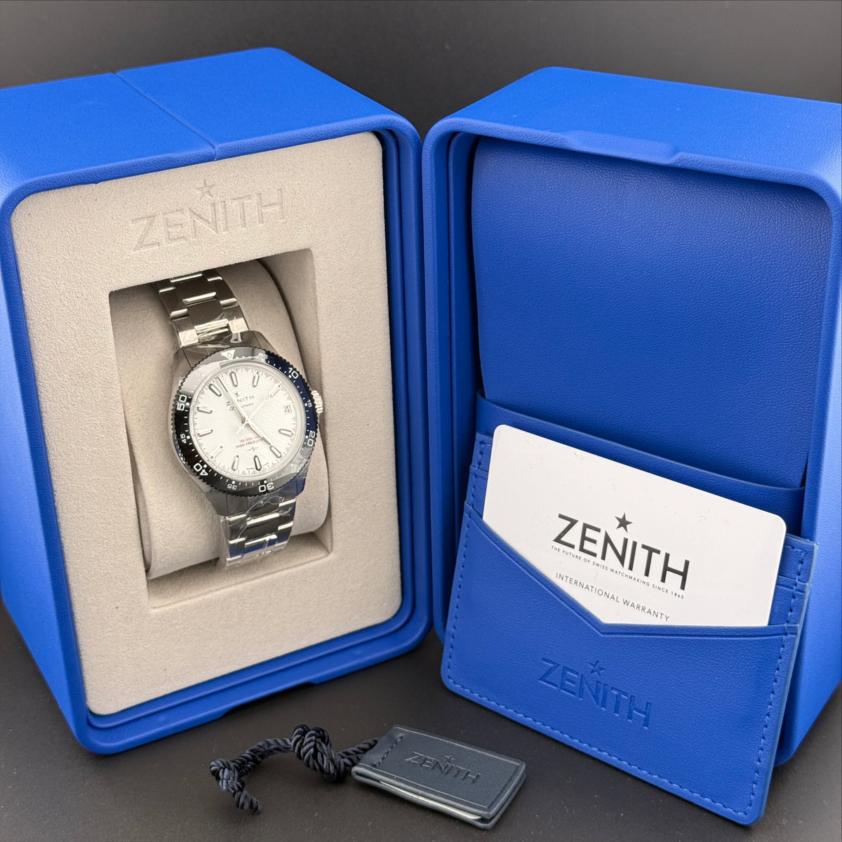 NEW Zenith Chronomaster Solo Sport 40mm 03.5000.3620/69.M5000