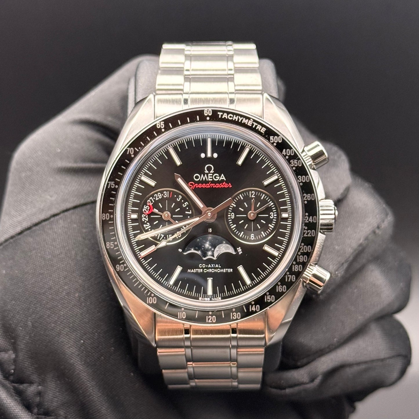 Omega Speedmaster Moonwatch Moonphase 304.30.44.52.01.001
