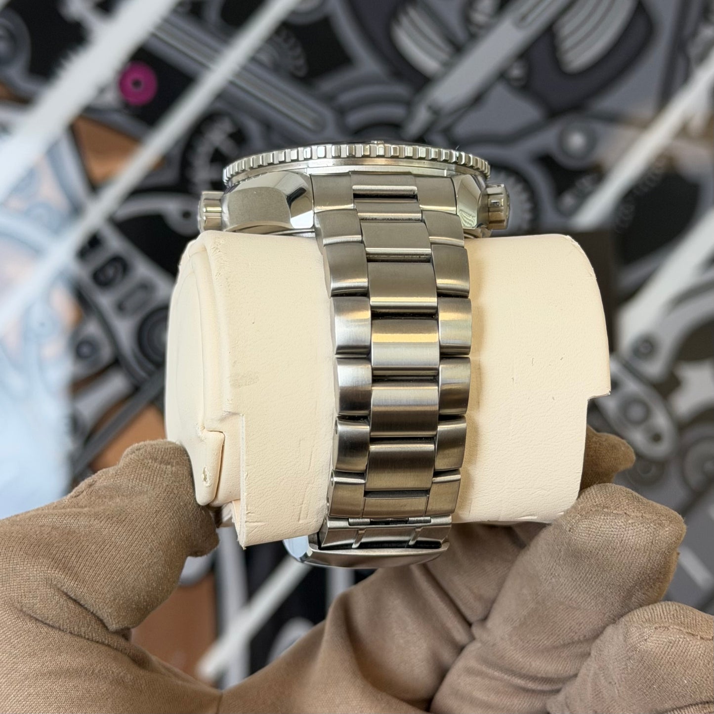 Omega Seamaster GMT Oreo 215.30.44.22.01.001