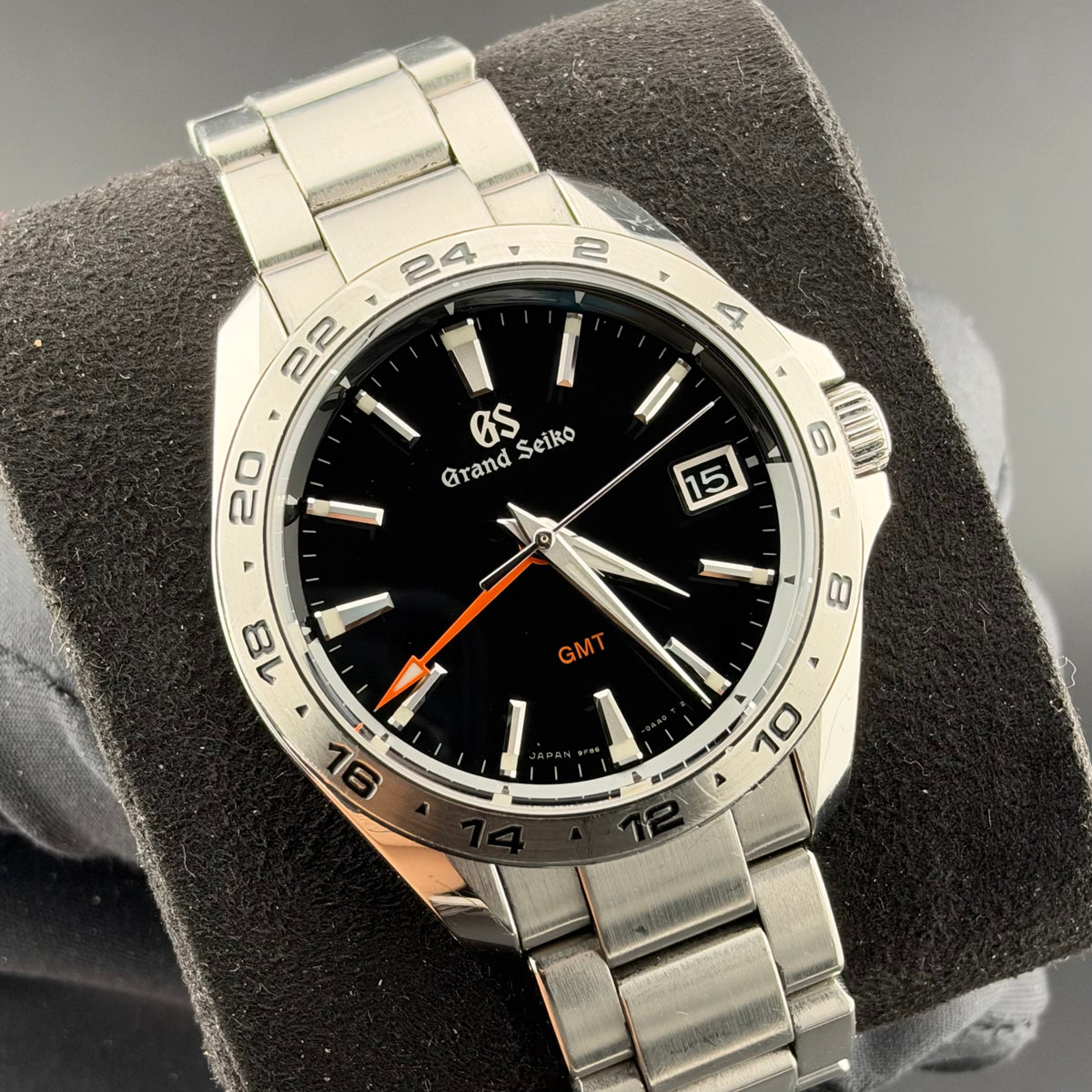 Grand Seiko Quartz GMT SBGN003
