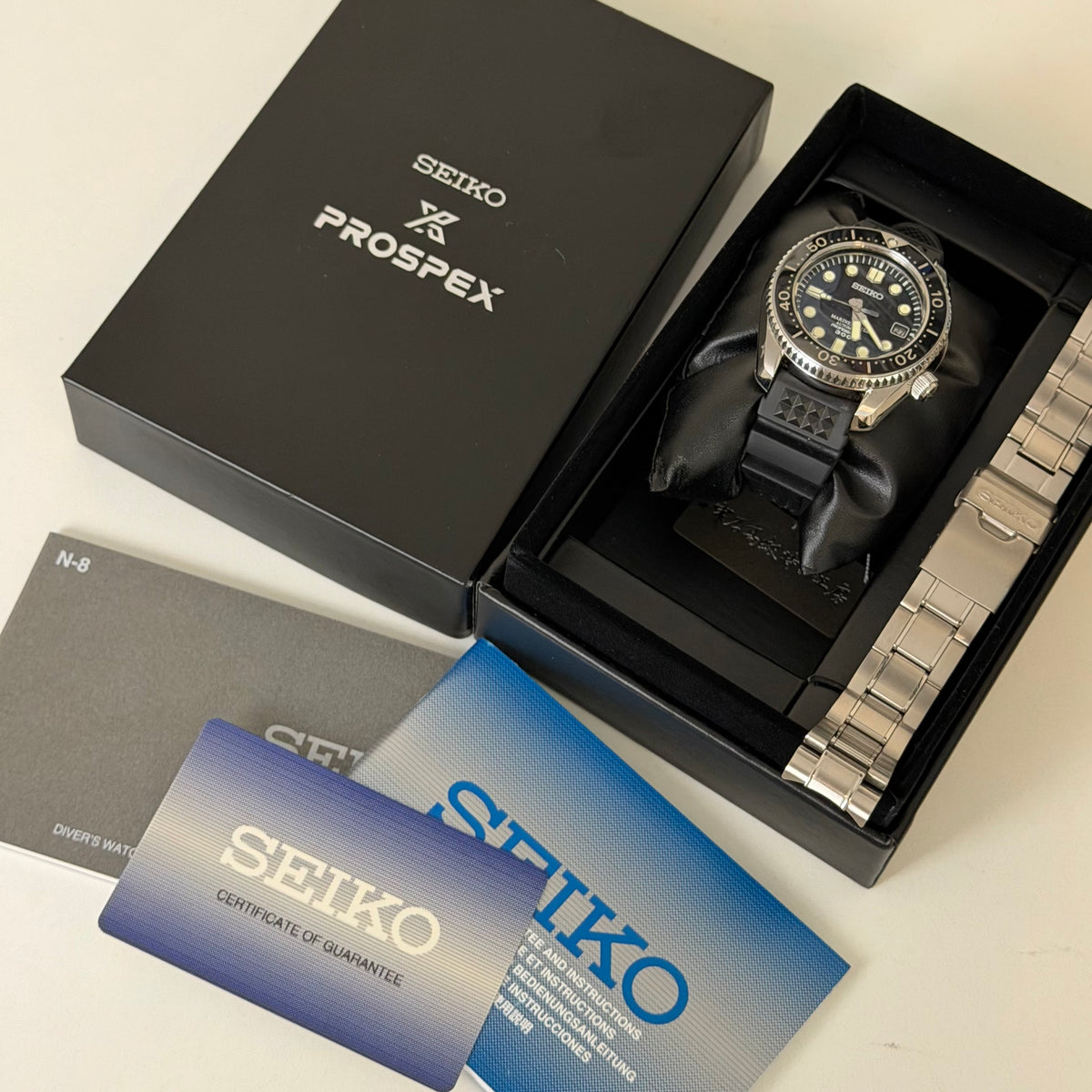 Seiko Marinemaster 300 SBDX001