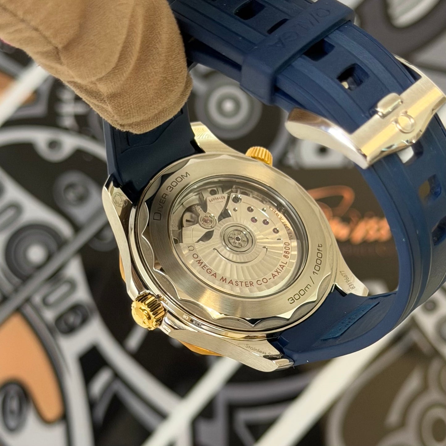 Omega Seamaster Diver Yellow Gold 210.22.42.20.03.001