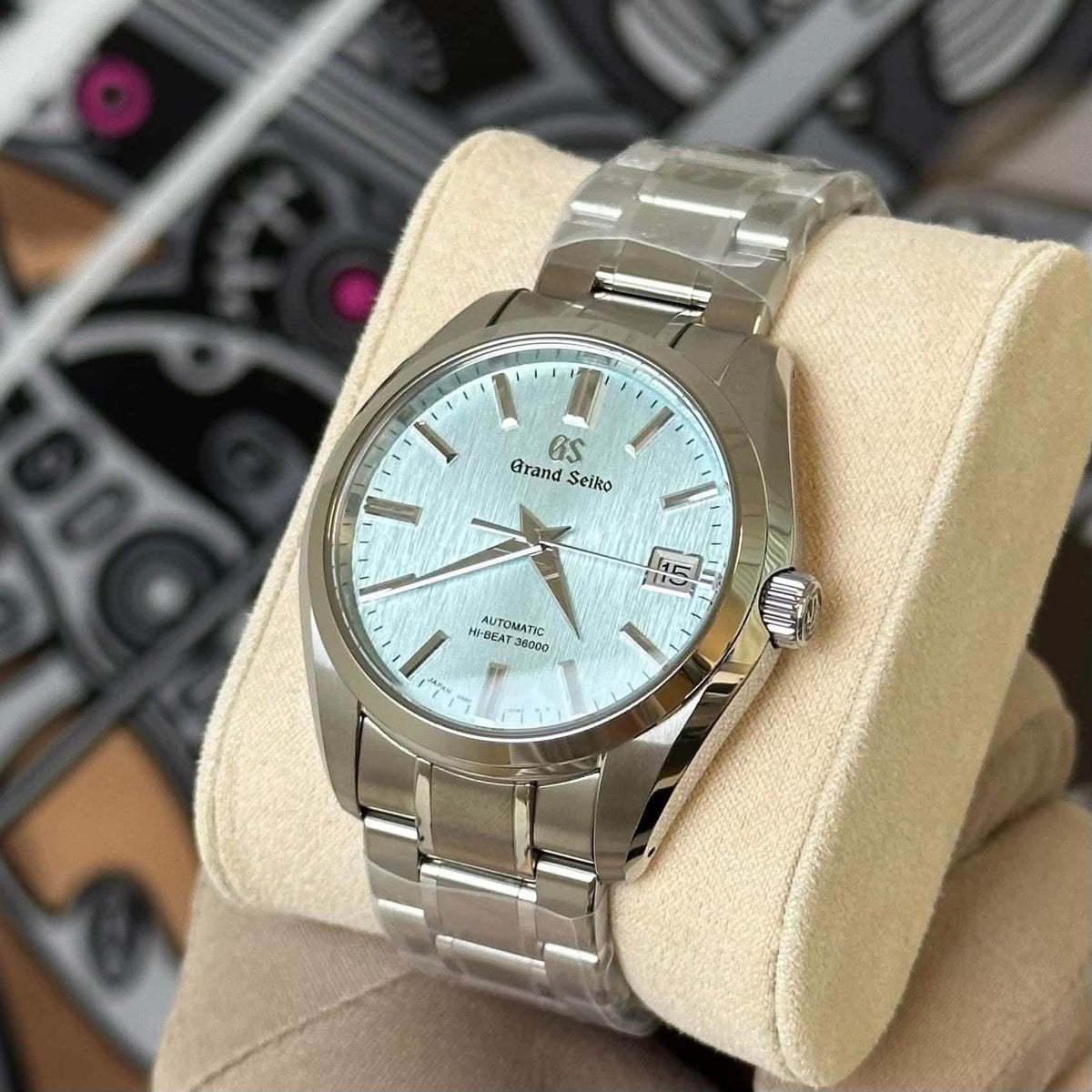 NEW Grand Seiko Hi-Beat 36000 “Icefall” SBGH349
