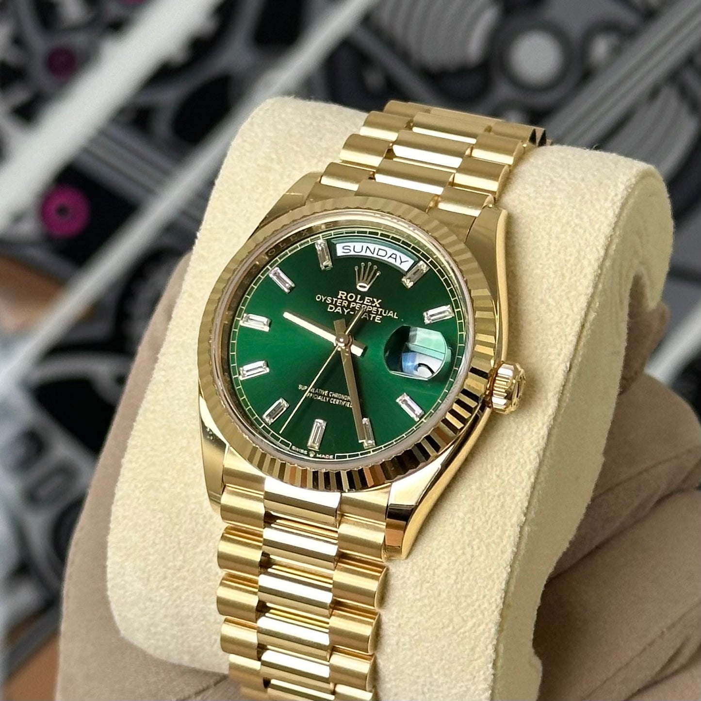 NEW Rolex DD36 Yellow Gold Green Diamond Dial 128238