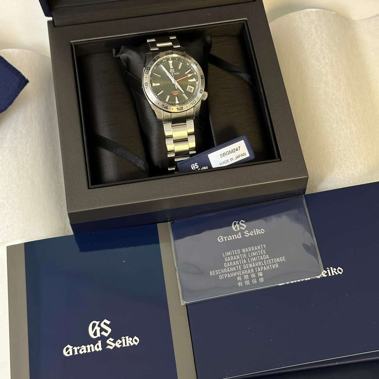 NEW Grand Seiko GMT Green Dial SBGM247