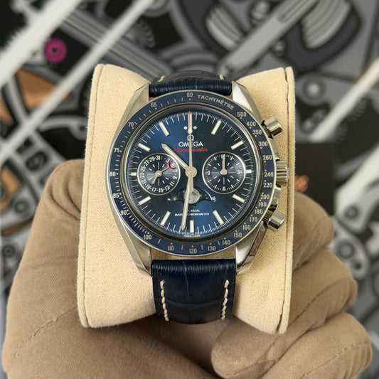 Omega Speedmaster Moonphase Chronograph 304.33.44.52.03.001