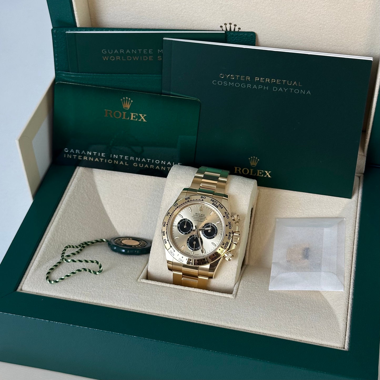 NEW Rolex Daytona Pikachu/YML 126508