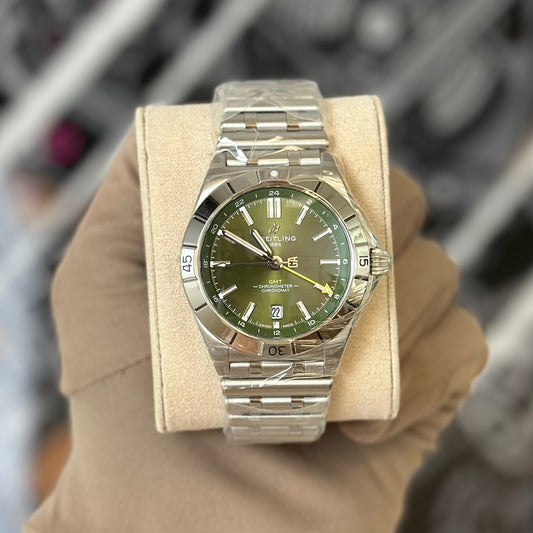 NEW Breitling Chronomat GMT 40 Giannis Antetokounmpo A32398
