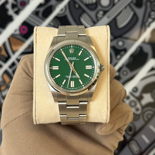 Rolex OP41 Green 124300 (2023)