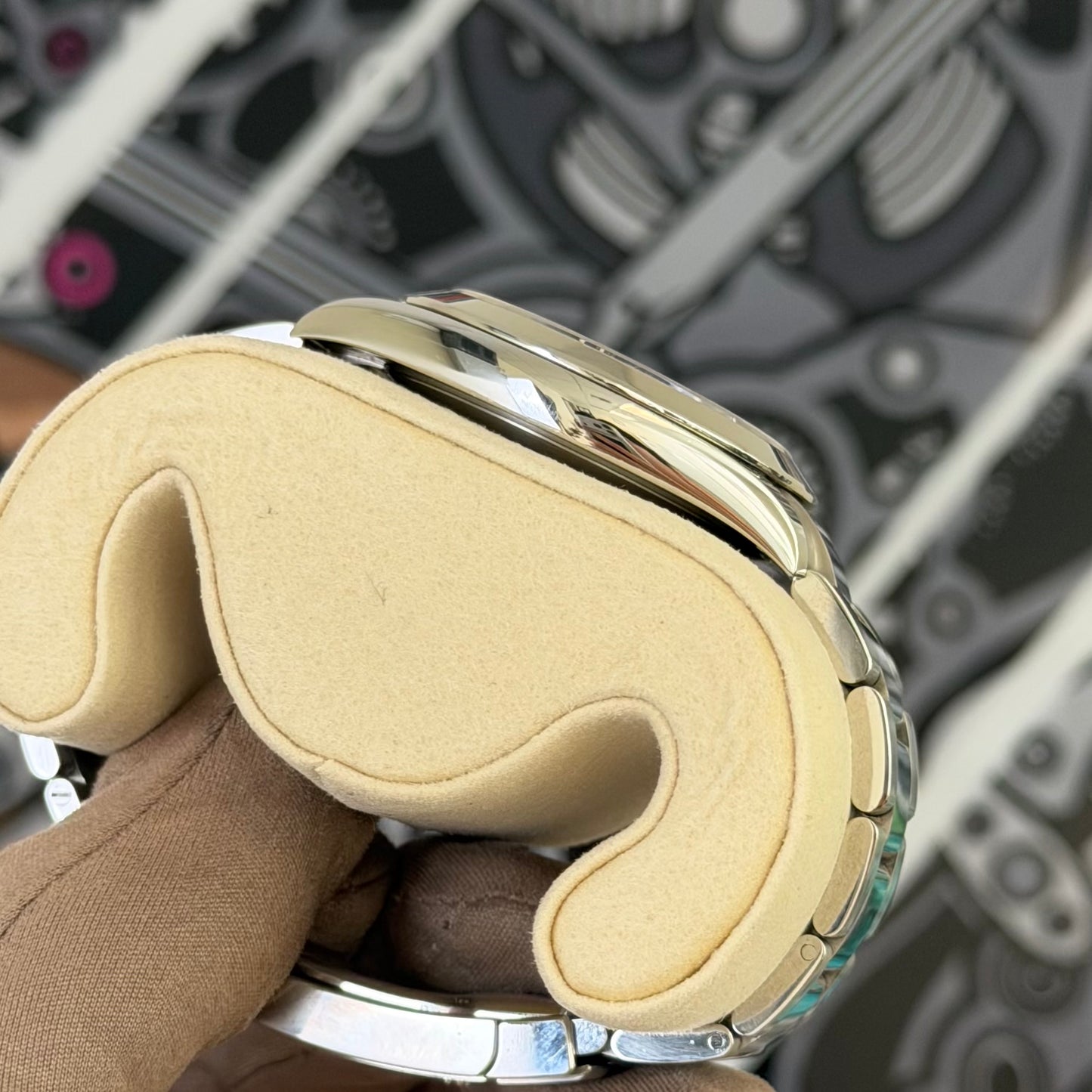Rolex DJ41 Green Smooth Oyster  126300 (2025)