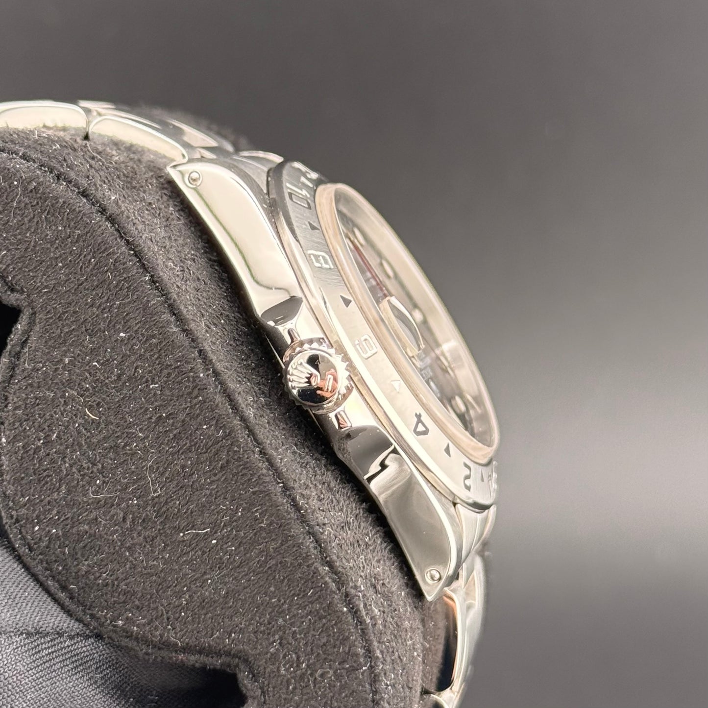 Rolex Explorer-II 16570