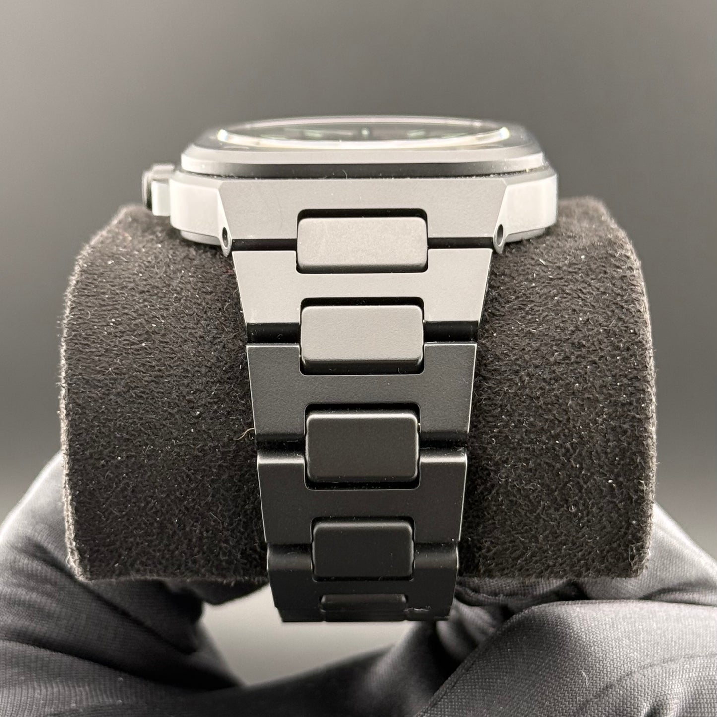 Bell & Ross BR-05 Skeleton Black Lum Ceramic BR05A-BLM-SKCE/SCE