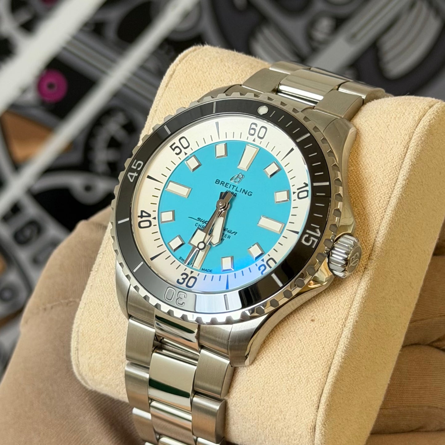 NEW Breitling SuperOcean 44 Tiffany Blue A17376