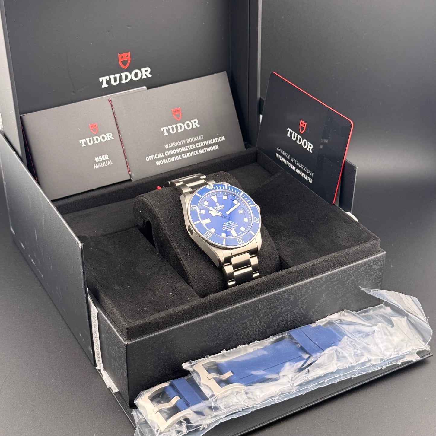NEW Tudor Pelagos Blue 42mm 25600TB