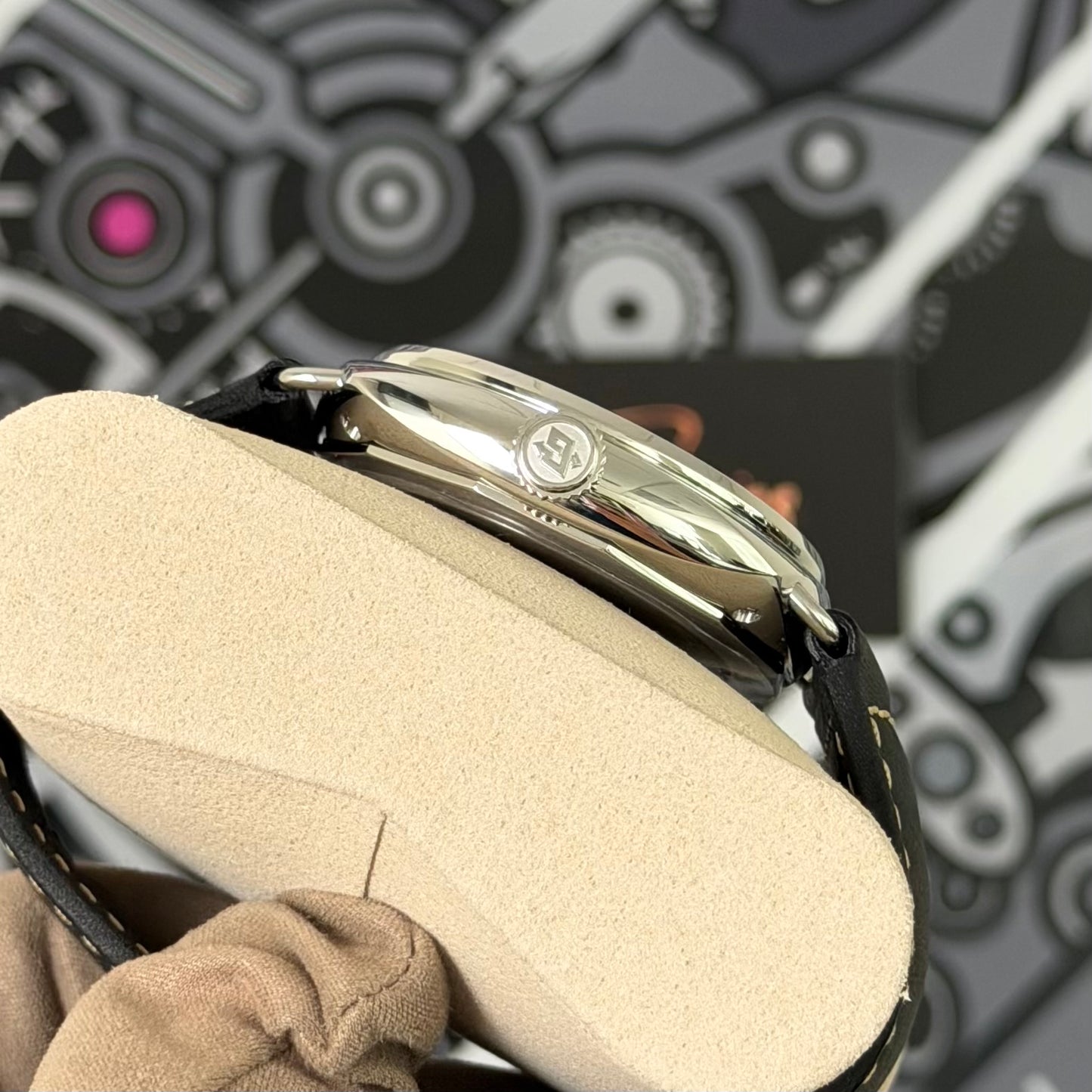 Panerai Radiomir Officine Manual Wind PAM01382