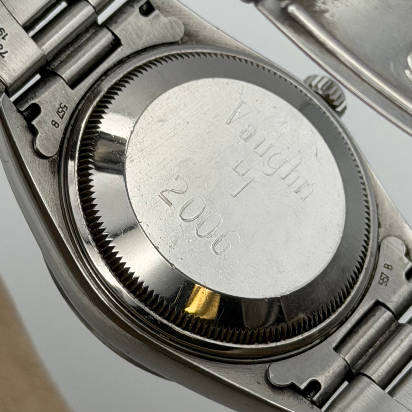 Rolex Oyster Perpetual Date 15200