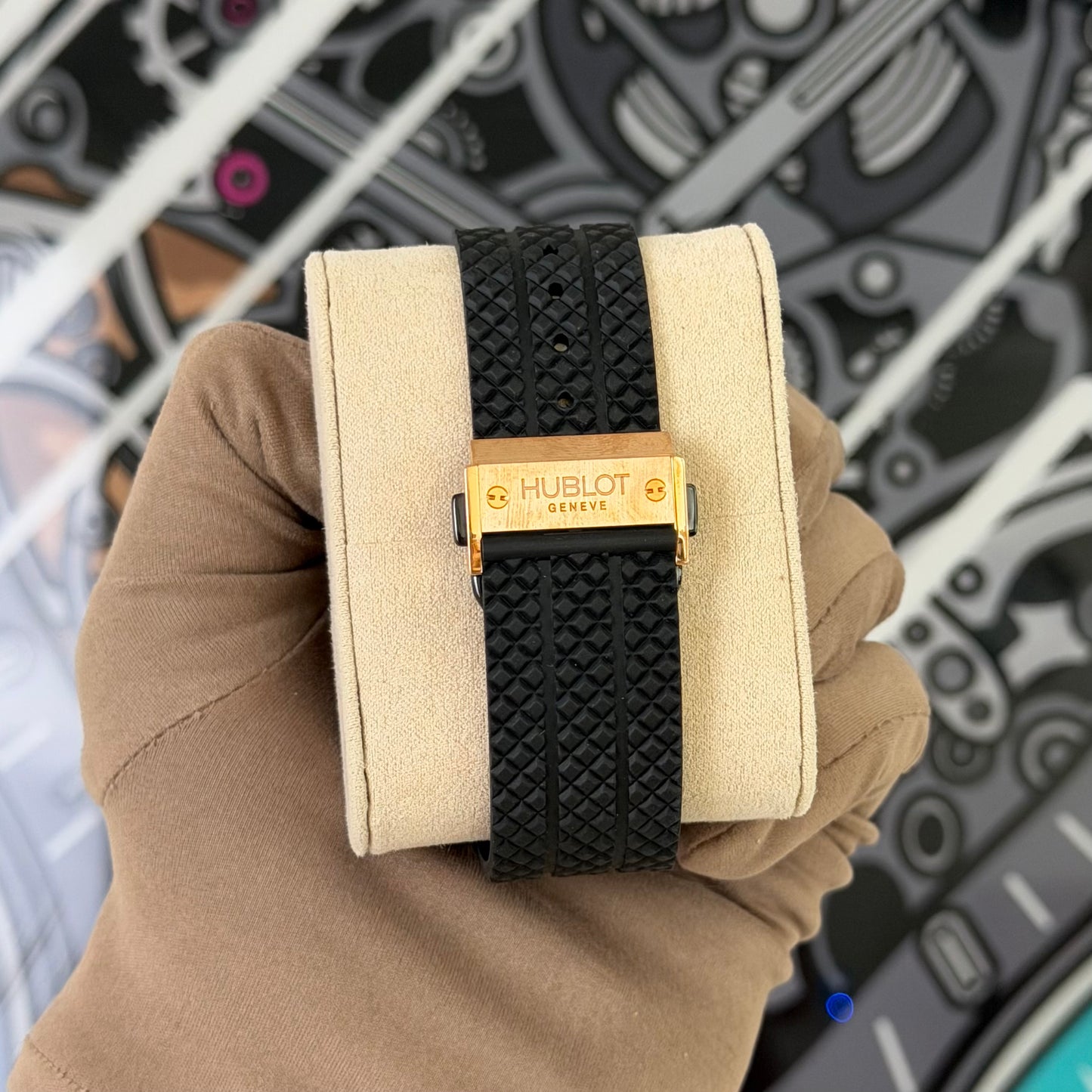 Hublot Big Bang Original Gold Ceramic 301.PB.131.RX
