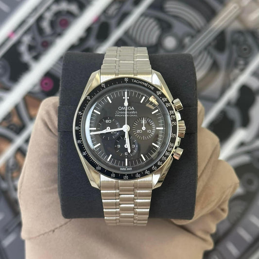 NEW Omega Moonwatch Hesalite