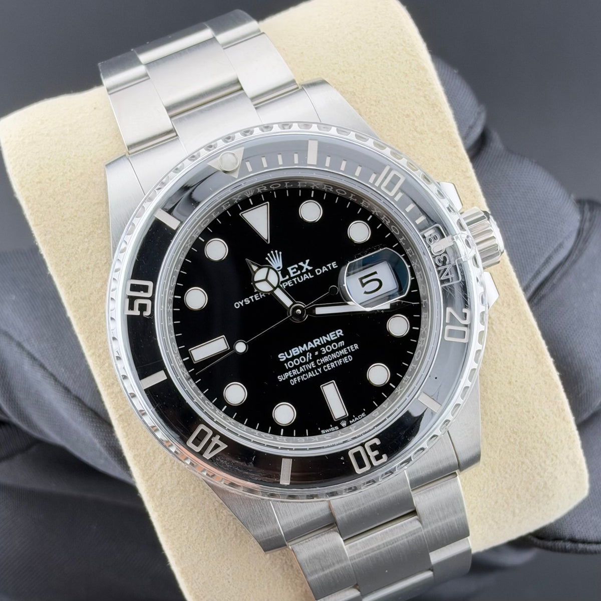 NEW Rolex Submariner Date 126610LN