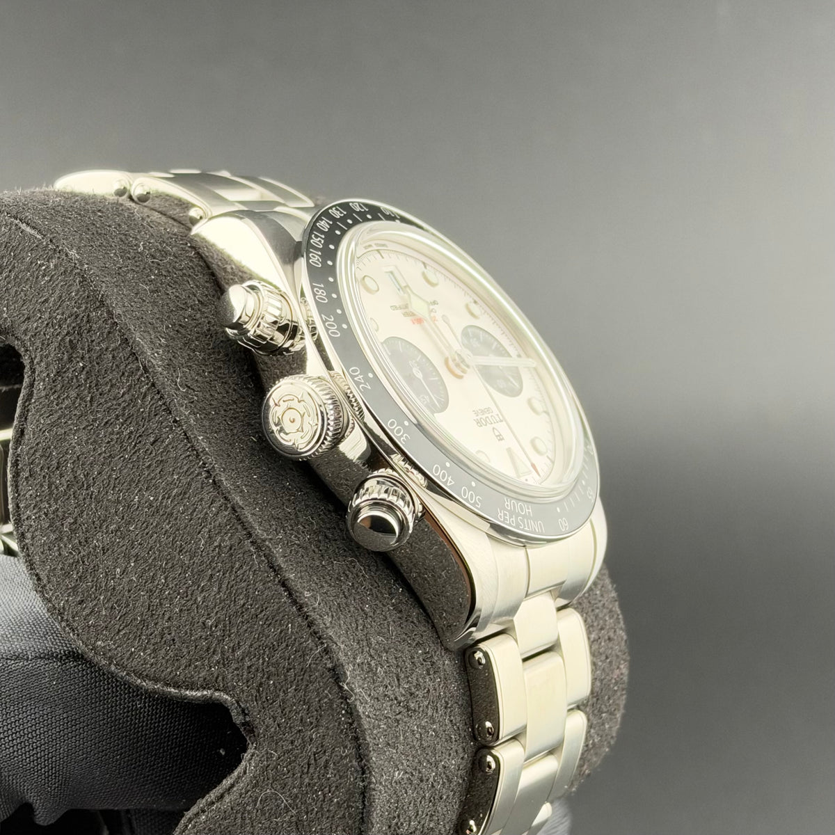 NEW Tudor Black Bay Chrono White 3-Link 79360N