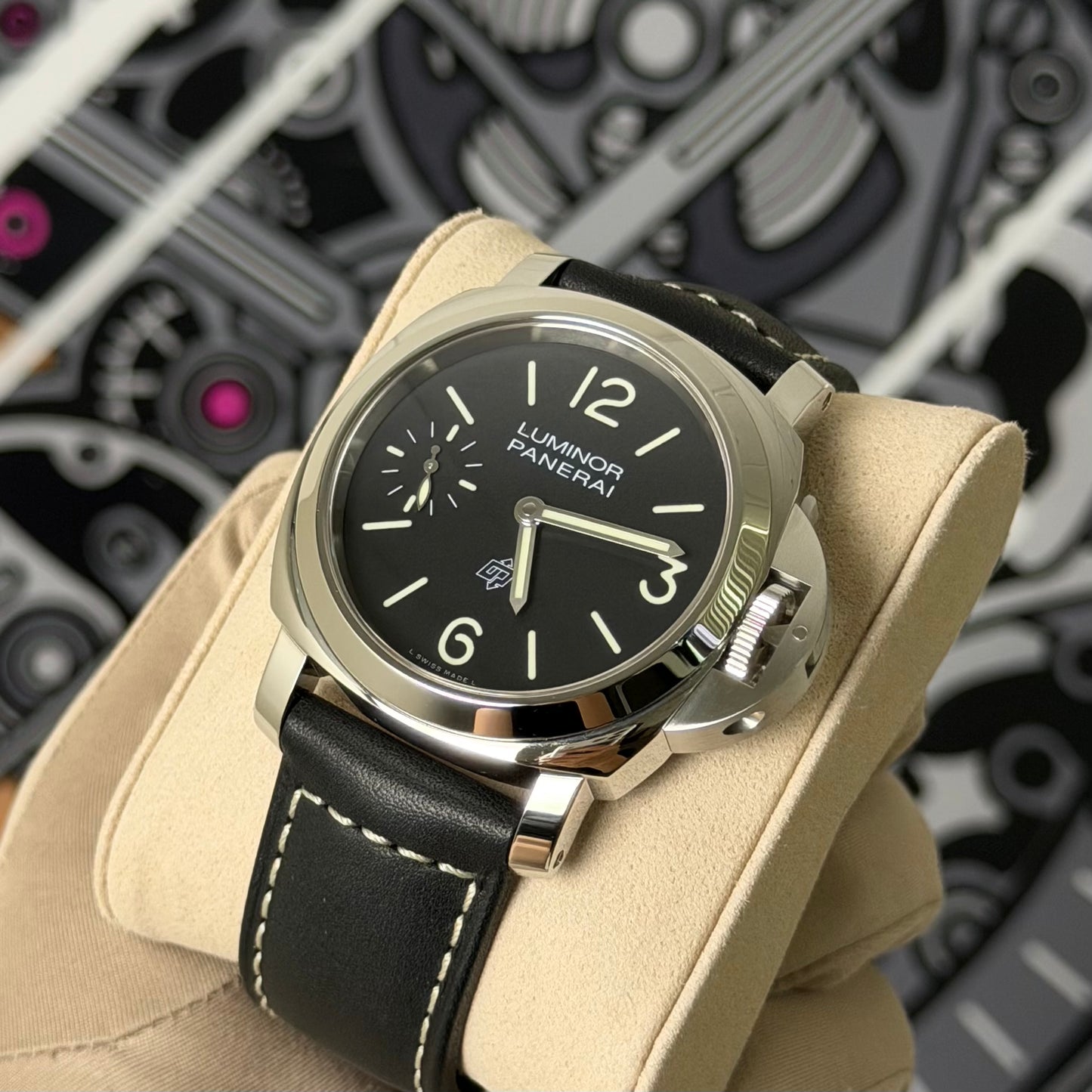 Panerai Luminor Logo PAM01084