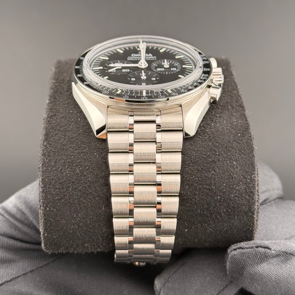 Omega Speedmaster Professional Moonwatch Sapphire 310.30.42.50.01.002