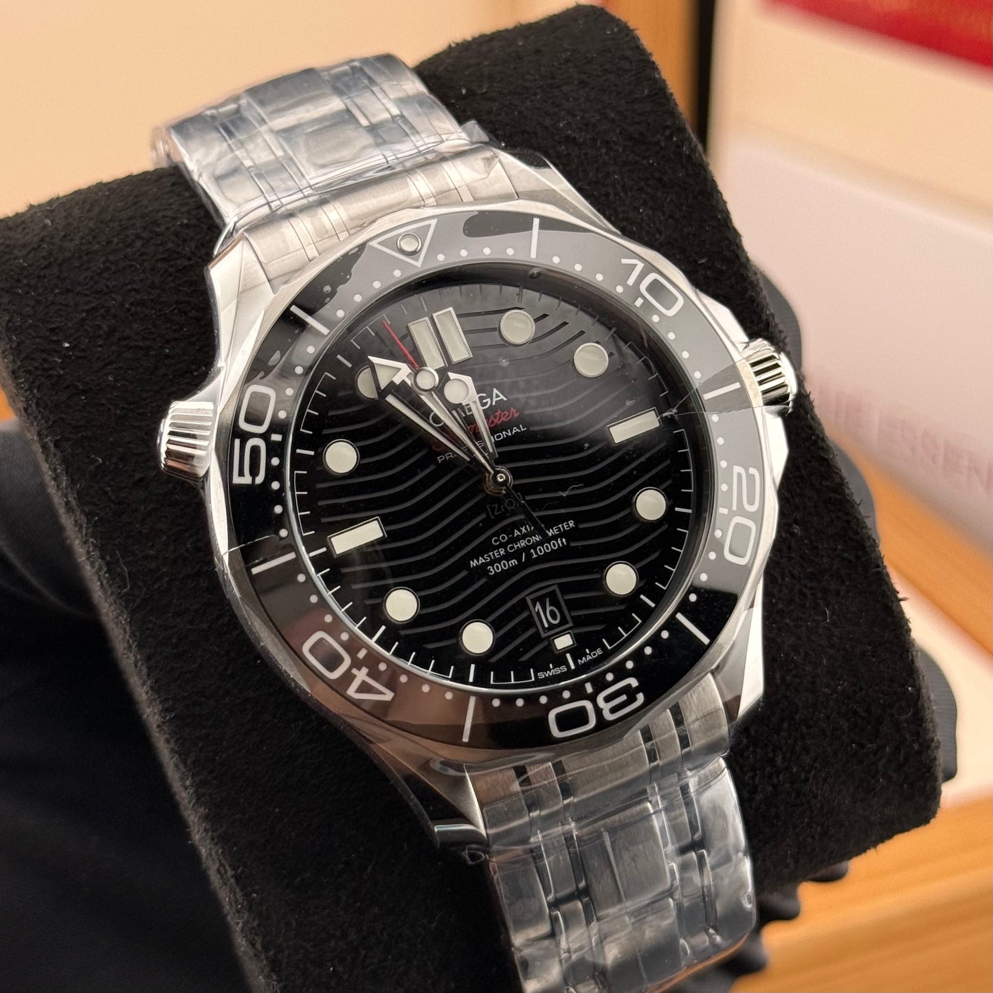 NEW Omega Seamaster Diver 300m Black 210.30.42.20.01.001