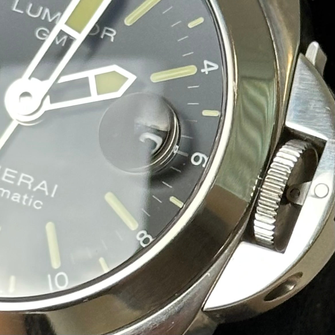 Panerai Luminor GMT PAM01088