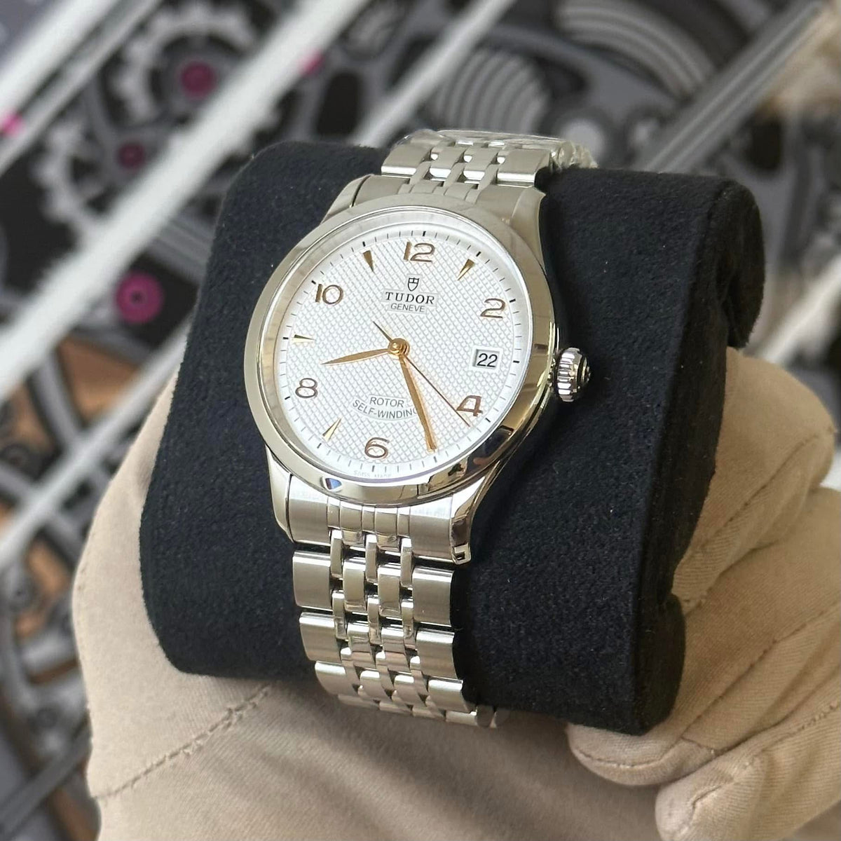 NEW Tudor 1926 91450