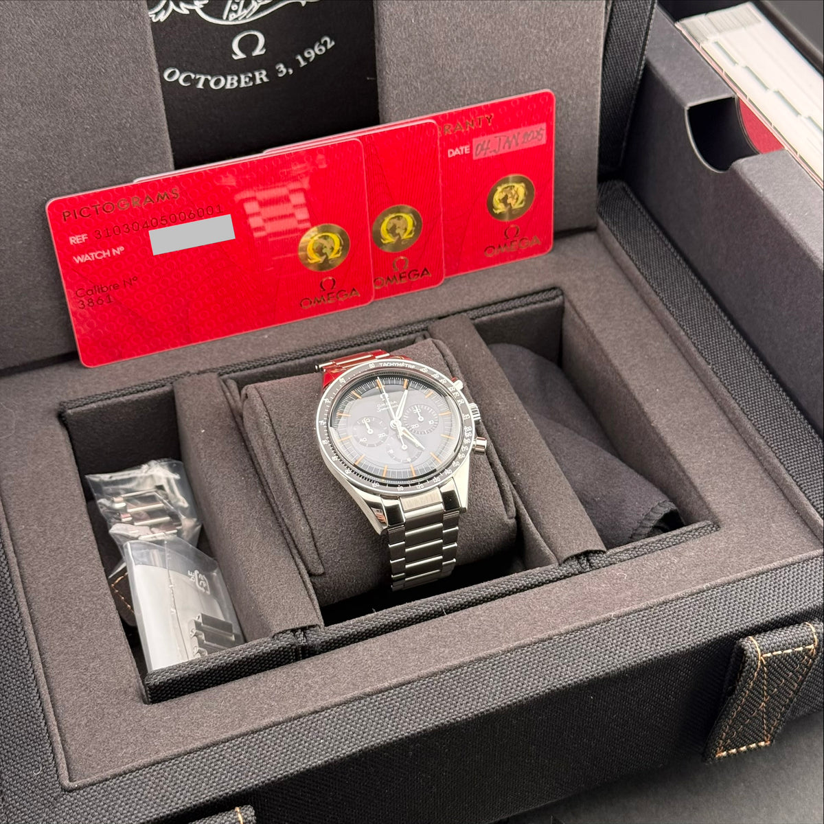 Omega Speedmaster Professional First Omega in Space 310.30.40.50.06.001