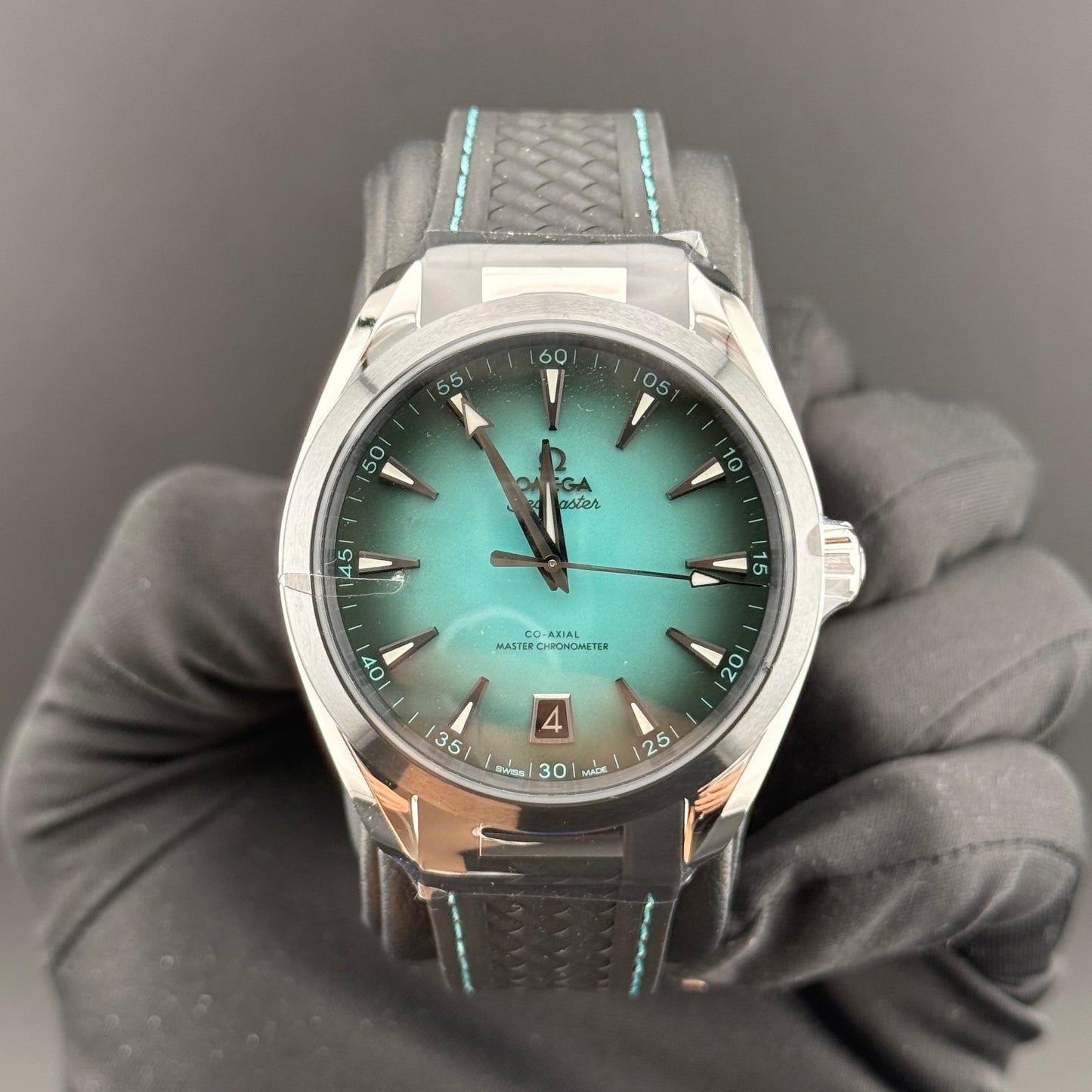 NEW Omega Seamaster Aqua Terra Turquoise 41mm 220.32.41.21.03.001