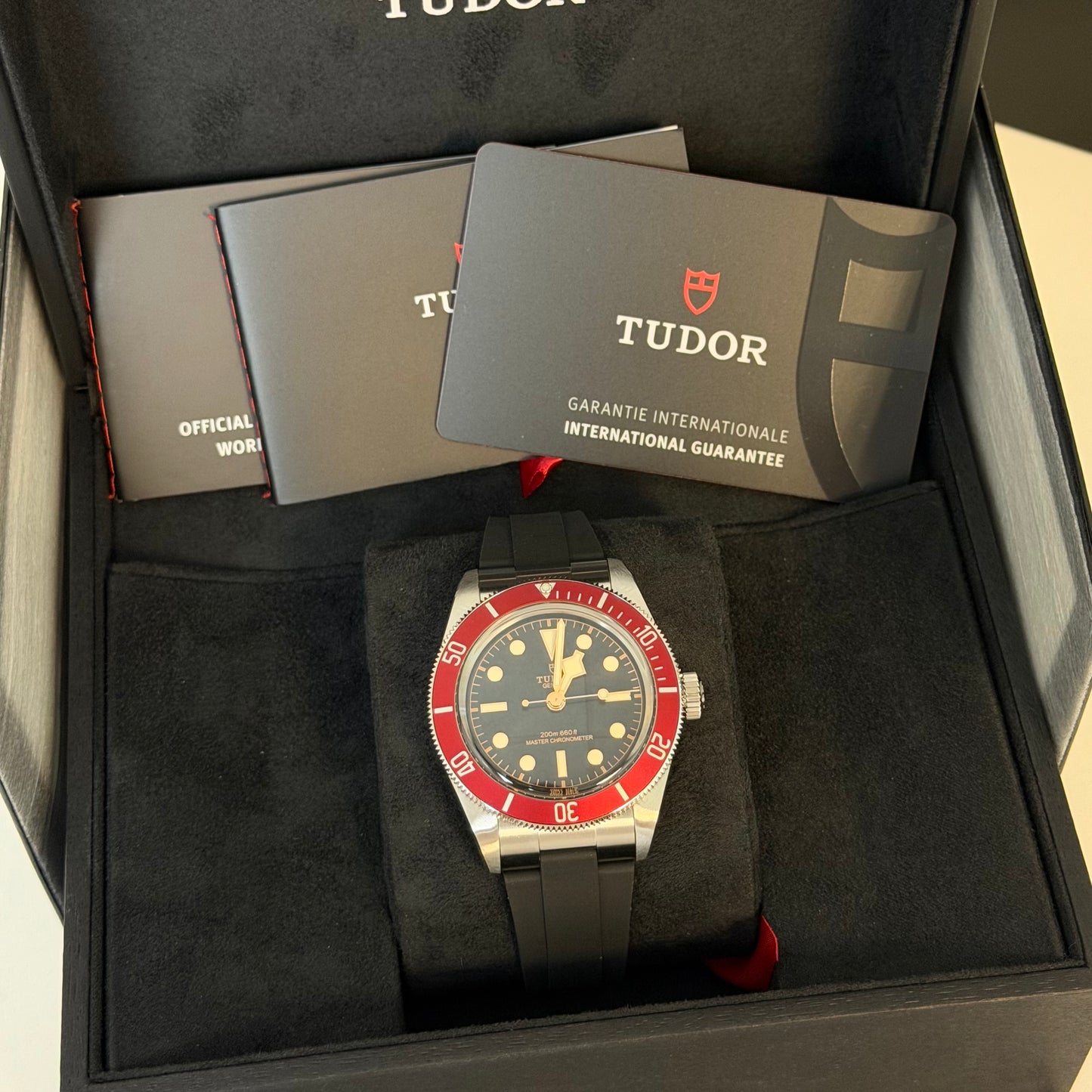 NEW Tudor Black Bay Red METAS 7941A1A0RU